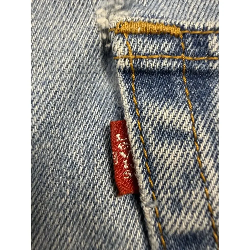 Levis 550 Jeans Mens 40x32 Relaxed Fit Light Wash Blue Denim Cotton